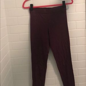 Maroon leggings